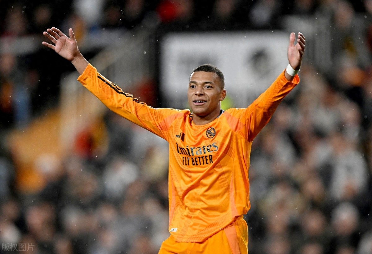 开云体育中国-包含瓦伦西亚绝地反击AC米兰，罗德里戈高光表现的词条