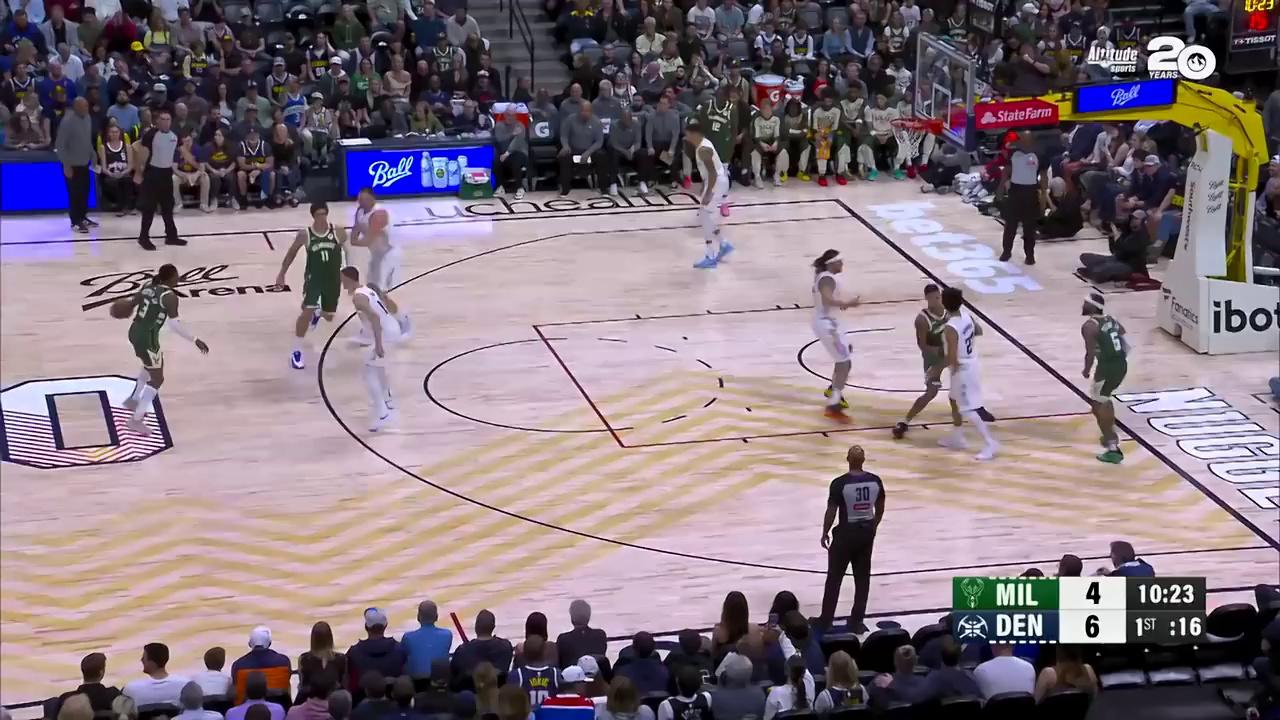 开云体育入口-尼日利亚男篮完胜雄鹿B队，约基奇完成帽子戏法