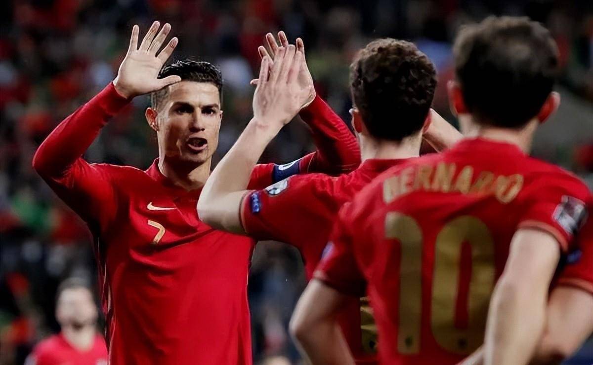 土耳其血洗韩国,布鲁诺统治全场的简单介绍 土耳其血洗韩国,布鲁诺统治全场的简单介绍