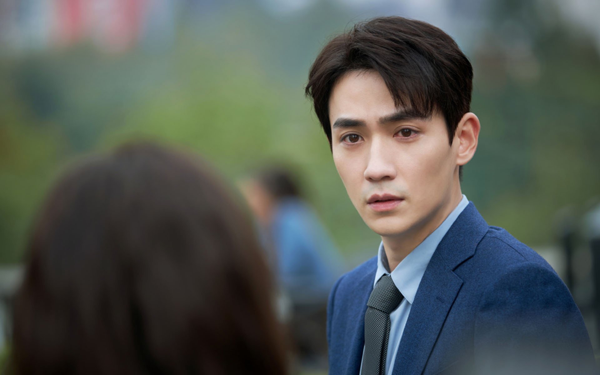 觉醒的守护骑士,乔治如何于F1年度争冠之夜主宰比赛走向