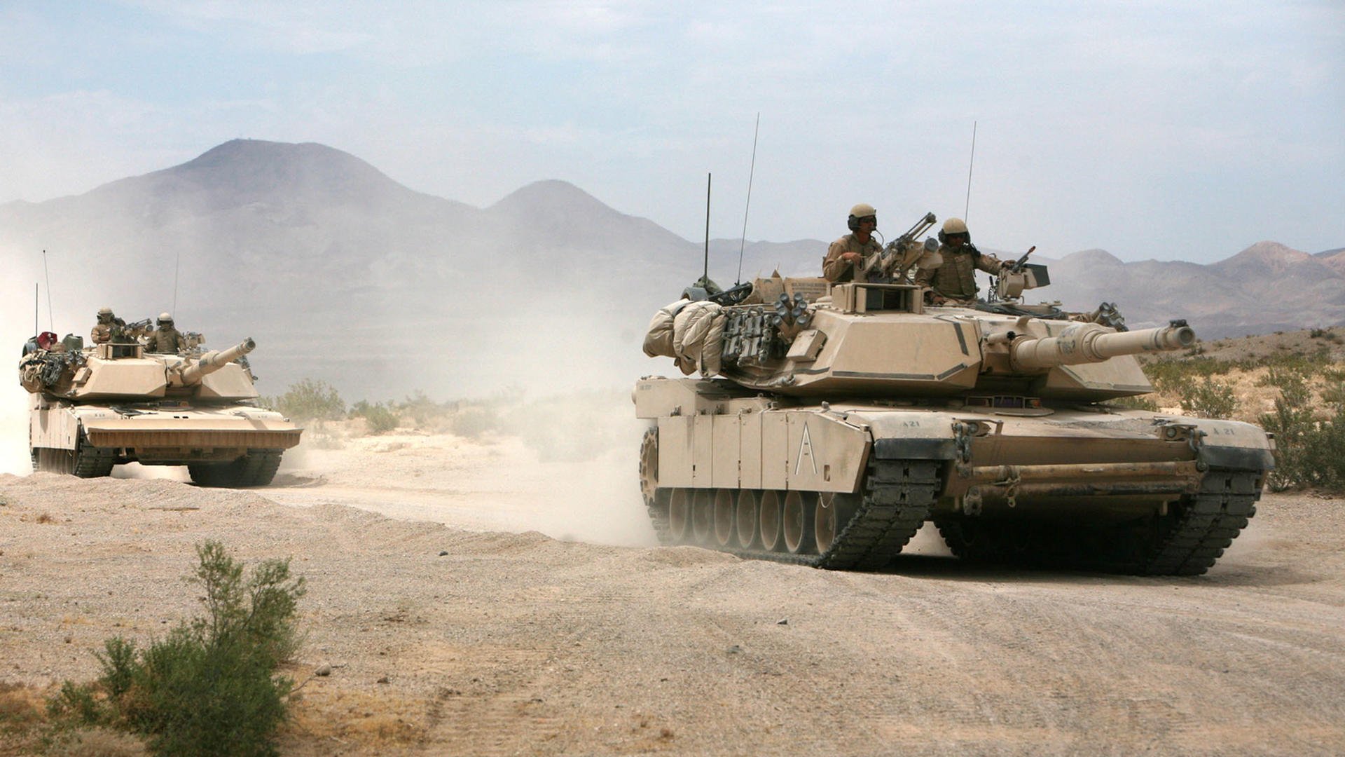 跨界巅峰战，佛罗伦萨击溃乌拉圭，拉什福德在世界排名争夺战中主宰赛场